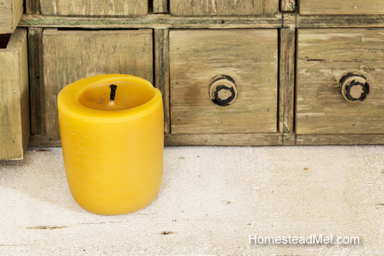 bee-wax-candle